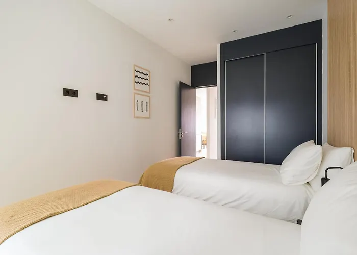 Con Gimnasio Cerca De La Playa De Canteras A1b